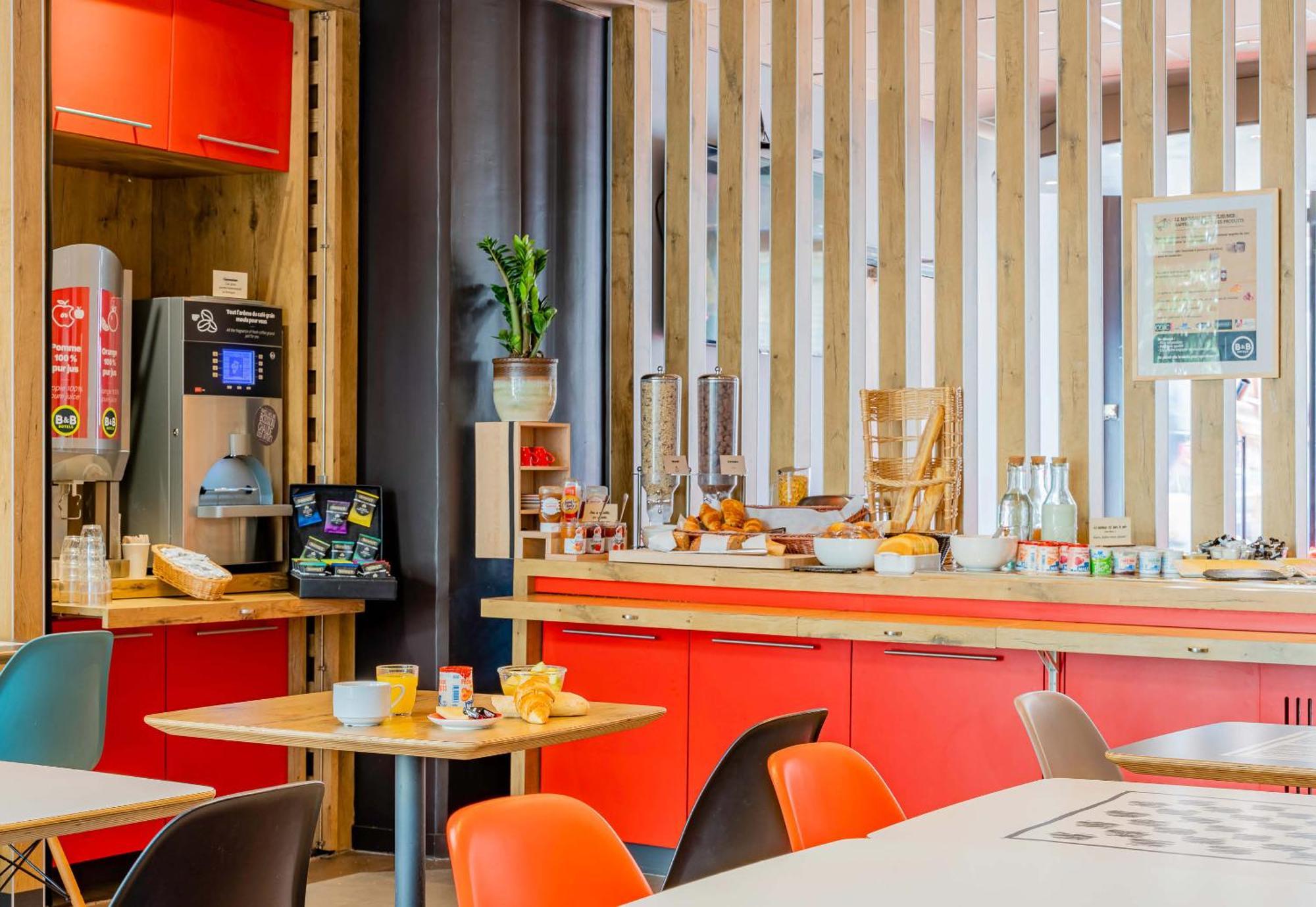 B&B Hotel Arras Centre Les Places Экстерьер фото
